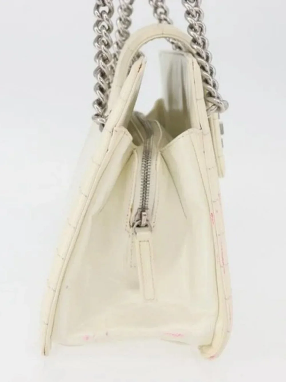 CHANEL Chain Boy Chanel Bag Patent leather White Silver CC Auth YKZ1054A